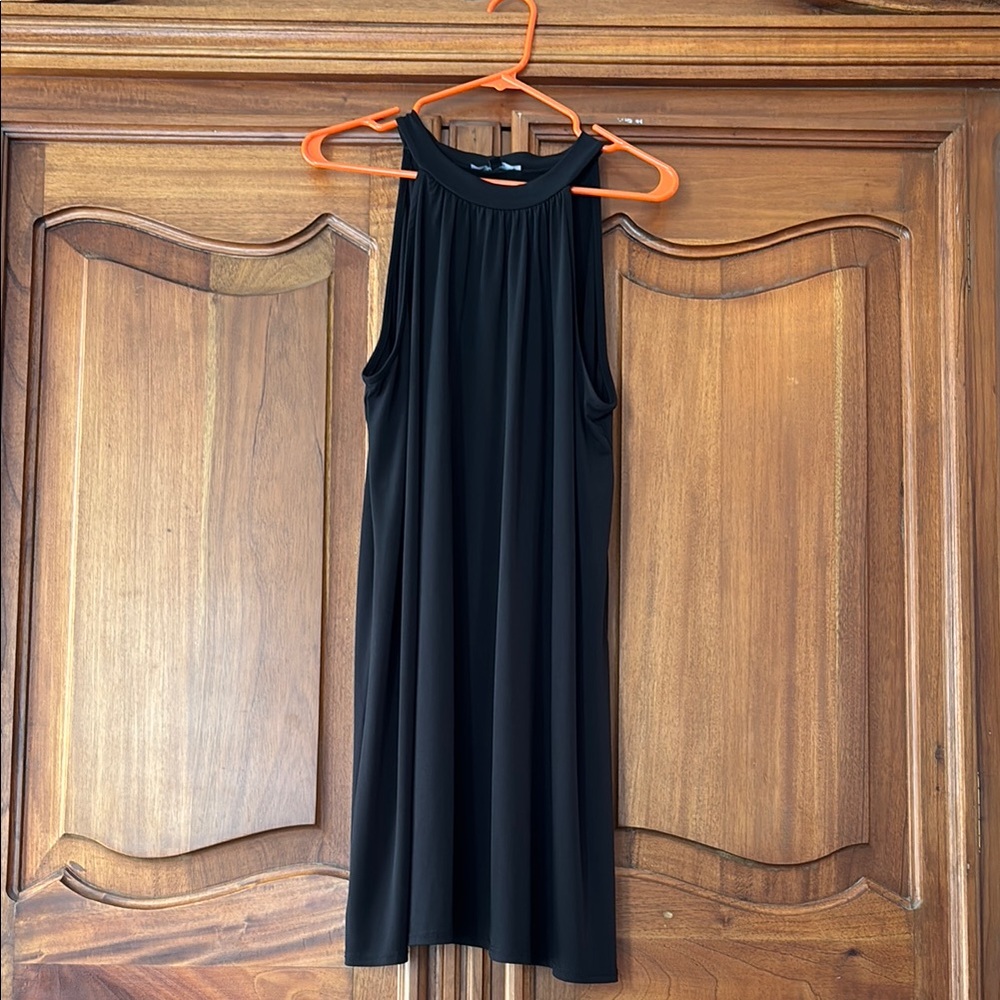 Black Sleeveless Dress